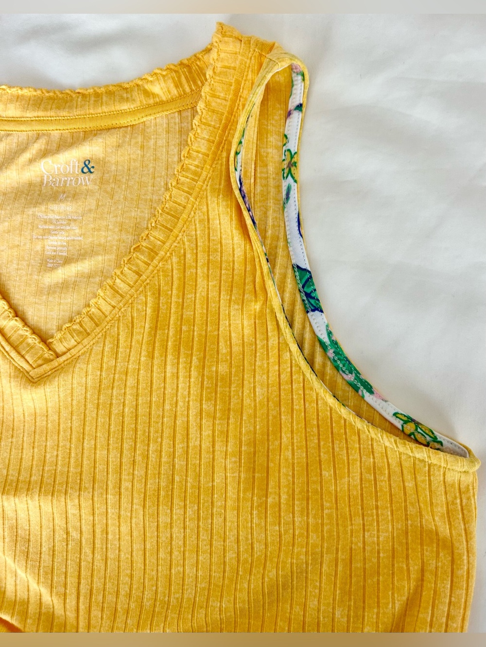 Croft & Barrow Sunlit Yellow Ribbed V-Neck Tank - Picture 4 of 7